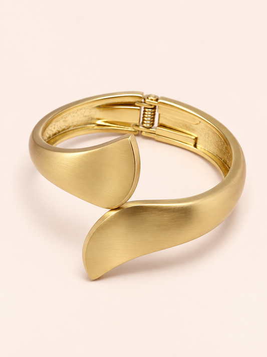 Halo Arc Bangle